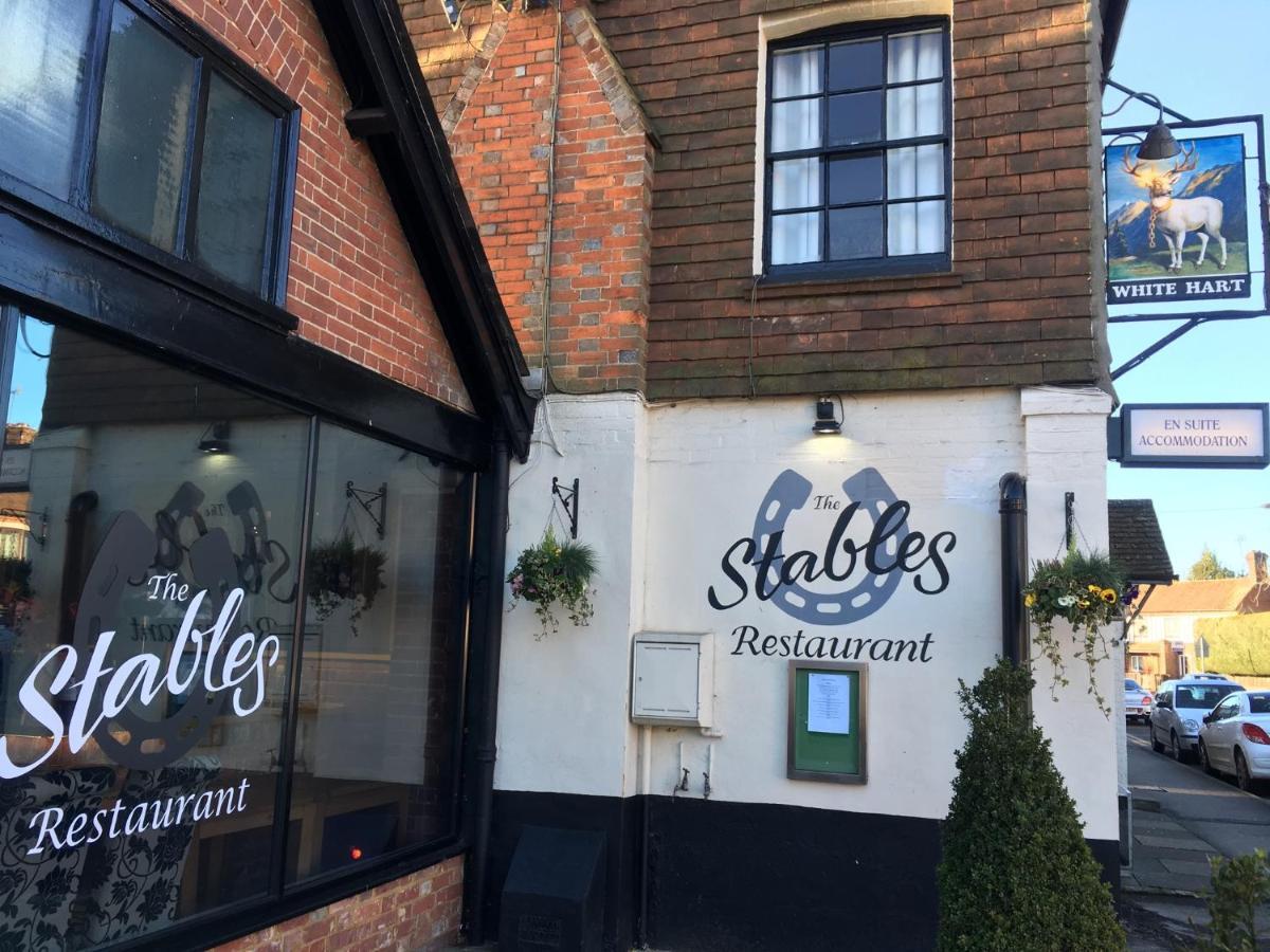 The White Hart Pub And Rooms Cranleigh Esterno foto